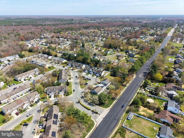 16 HIGH MEADOWS DR, Sicklerville, NJ 08081