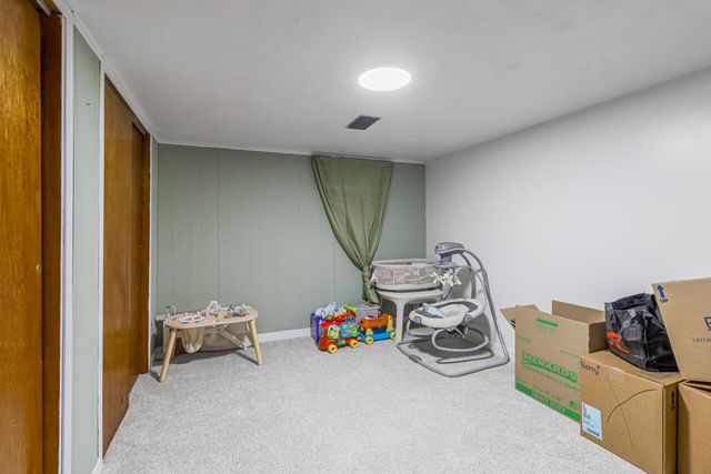 3560 AVENUE C, Council Bluffs, IA 51501