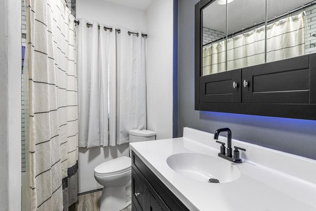 3560 AVENUE C, Council Bluffs, IA 51501