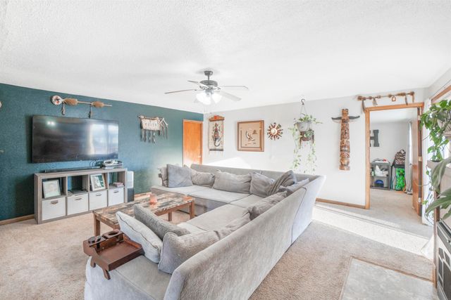 616 2nd Street, Evansdale, IA 50707