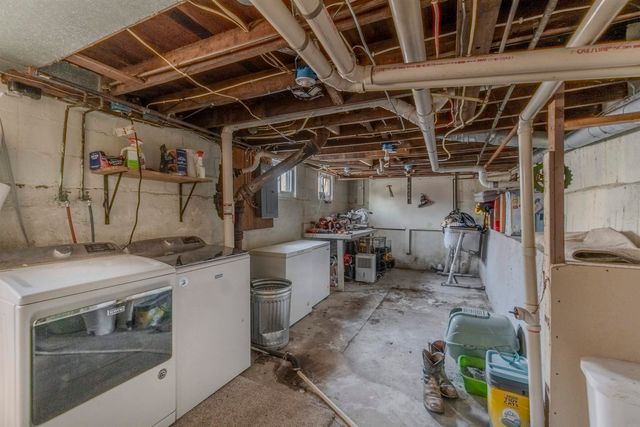 616 2nd Street, Evansdale, IA 50707