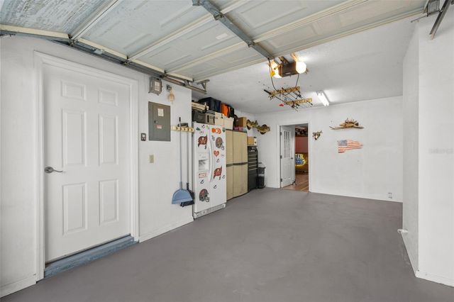 637 PINELLAS BAYWAY S 111, St Petersburg, FL 33715