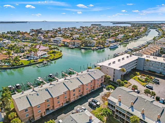 637 PINELLAS BAYWAY S 111, St Petersburg, FL 33715