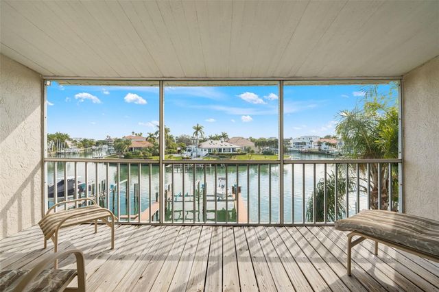 637 PINELLAS BAYWAY S 111, St Petersburg, FL 33715