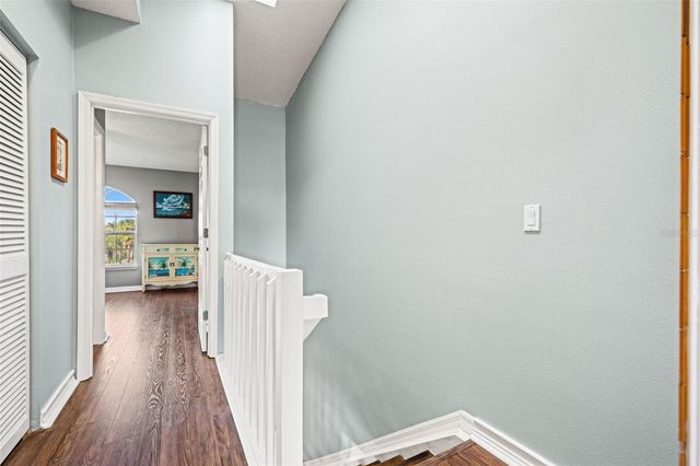 637 PINELLAS BAYWAY S 111, St Petersburg, FL 33715