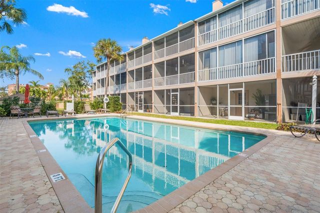 637 PINELLAS BAYWAY S 111, St Petersburg, FL 33715