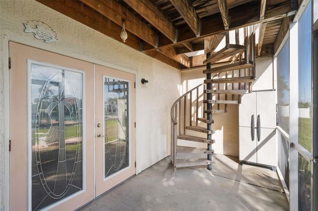 637 PINELLAS BAYWAY S 111, St Petersburg, FL 33715