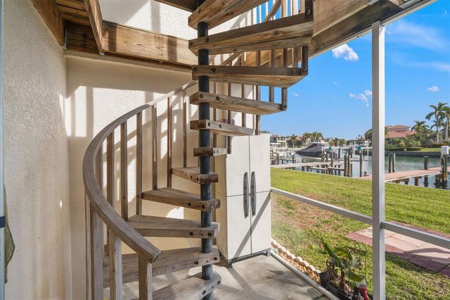 637 PINELLAS BAYWAY S 111, St Petersburg, FL 33715