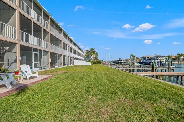 637 PINELLAS BAYWAY S 111, St Petersburg, FL 33715