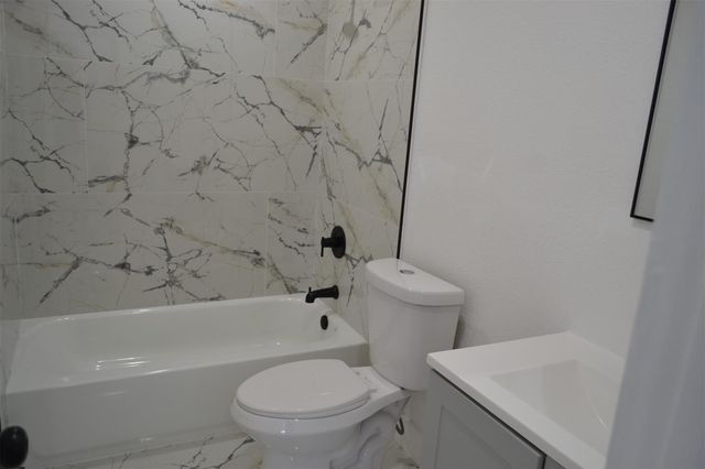 940 NW 8th Ave, Pompano Beach, FL 33060