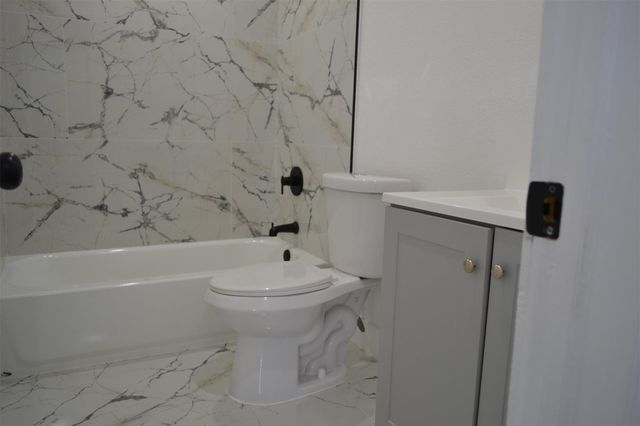 940 NW 8th Ave, Pompano Beach, FL 33060