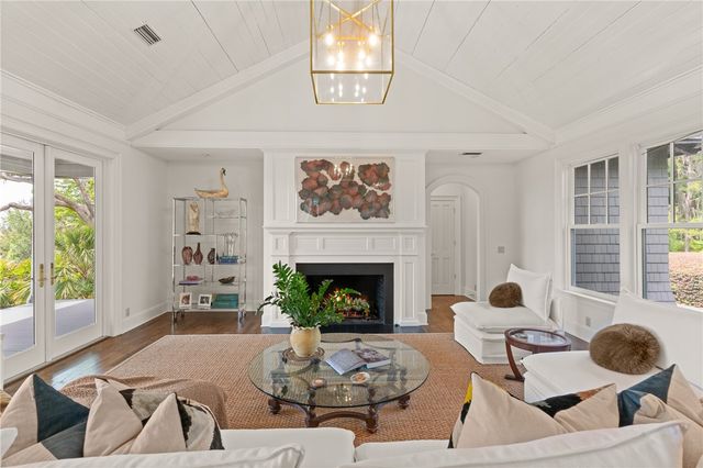 105 Hawkins Island Circle, St Simons Island, GA 31522