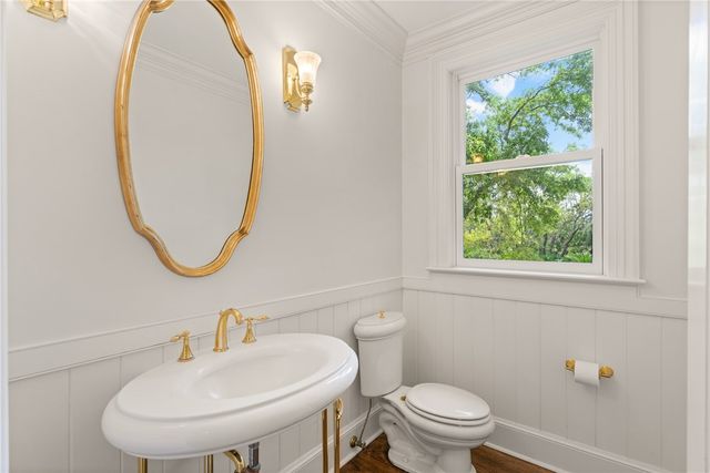 105 Hawkins Island Circle, St Simons Island, GA 31522