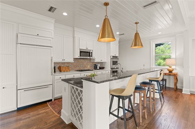 105 Hawkins Island Circle, St Simons Island, GA 31522