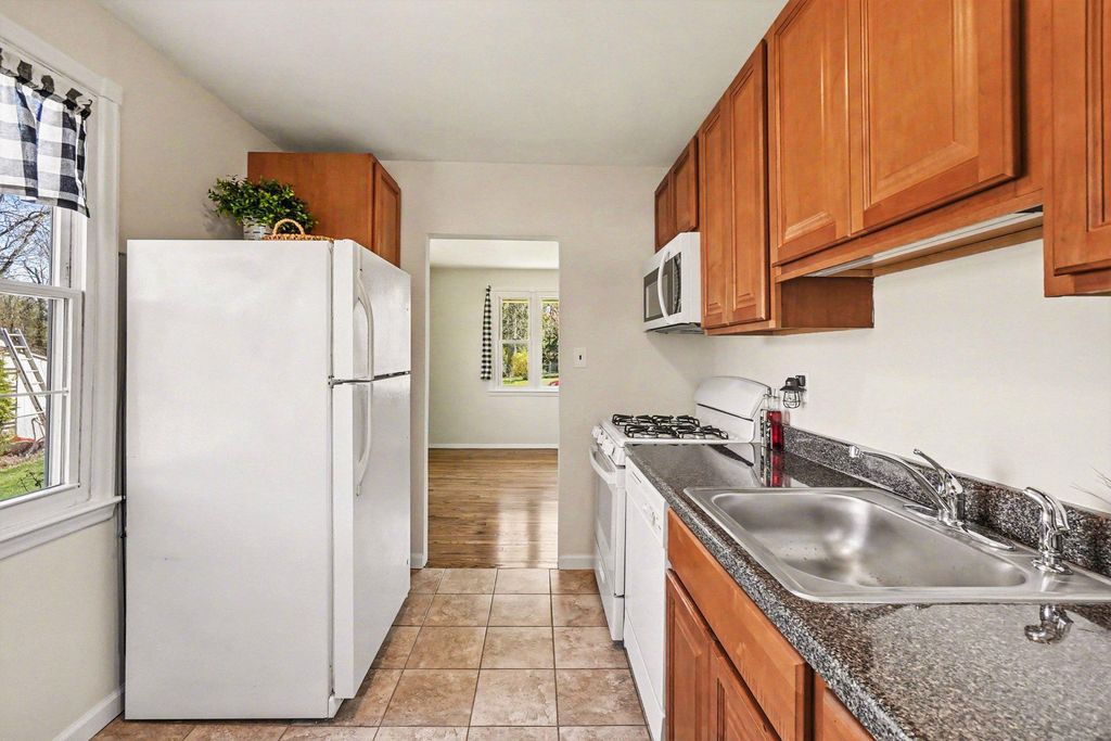 Image 10 of property listing at 141 BAY BLVD, Havre De Grace, MD 21078