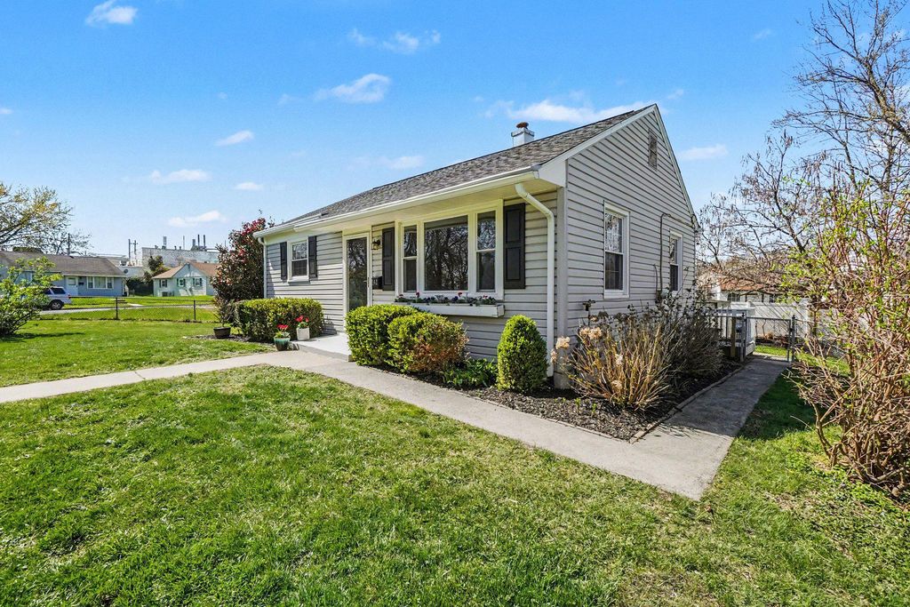 Image 3 of property listing at 141 BAY BLVD, Havre De Grace, MD 21078