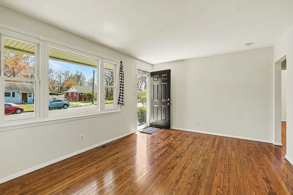 Image 6 of property listing at 141 BAY BLVD, Havre De Grace, MD 21078