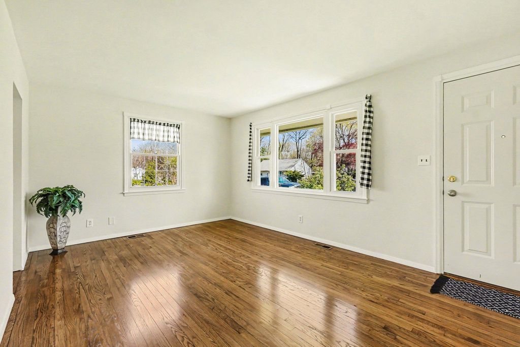 Image 7 of property listing at 141 BAY BLVD, Havre De Grace, MD 21078