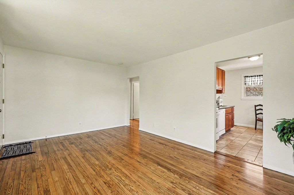 Image 8 of property listing at 141 BAY BLVD, Havre De Grace, MD 21078