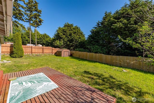 583 Salal Street, Oak Harbor, WA 98277