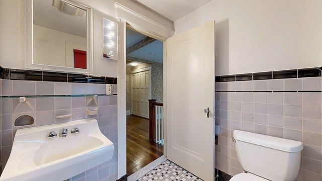 45 Terrace Dr, Worcester, MA 01609