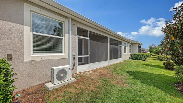 11824 MEADOWGATE PLACE, Bradenton, FL 34211
