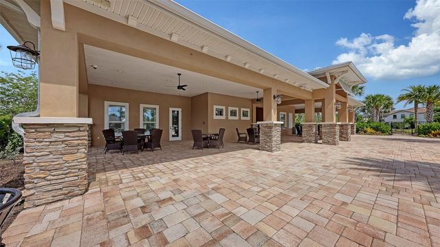 11824 MEADOWGATE PLACE, Bradenton, FL 34211
