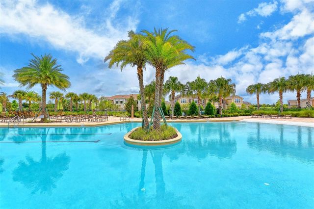 11824 MEADOWGATE PLACE, Bradenton, FL 34211