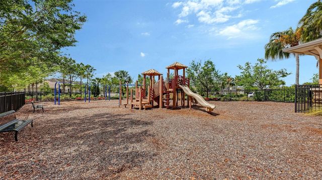 11824 MEADOWGATE PLACE, Bradenton, FL 34211