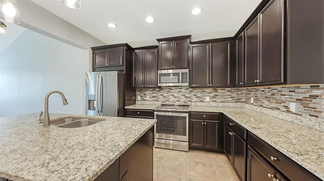 11824 MEADOWGATE PLACE, Bradenton, FL 34211