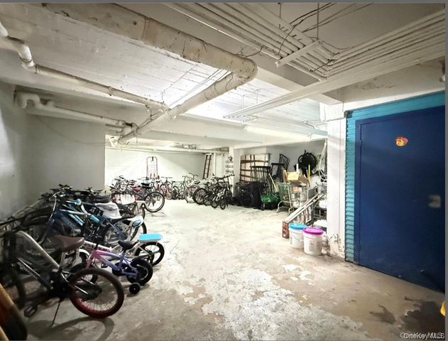 144-35 Sanford Avenue 3C, Flushing, NY 11355