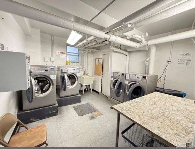 144-35 Sanford Avenue 3C, Flushing, NY 11355