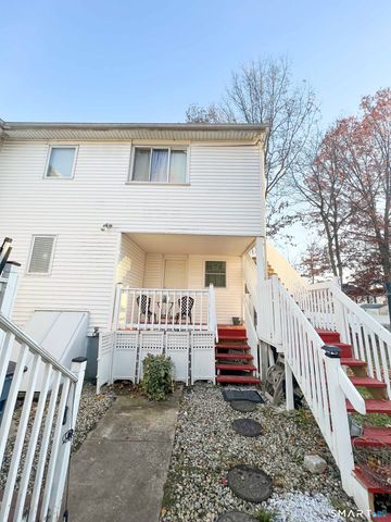 135 Claudia Drive 1, Stratford, CT 06614