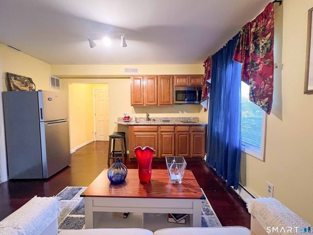 135 Claudia Drive 1, Stratford, CT 06614