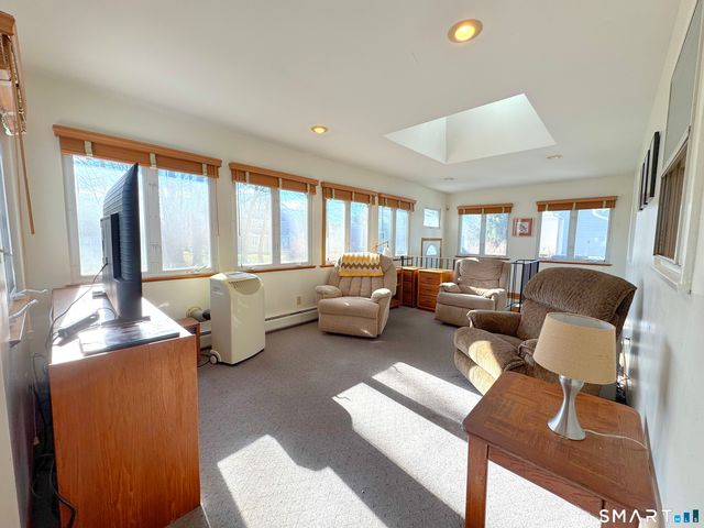 121 Richfield Road, Bridgeport, CT 06606