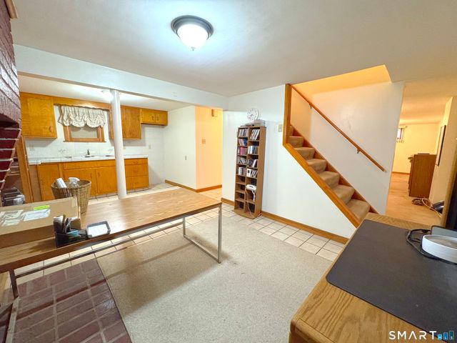 121 Richfield Road, Bridgeport, CT 06606