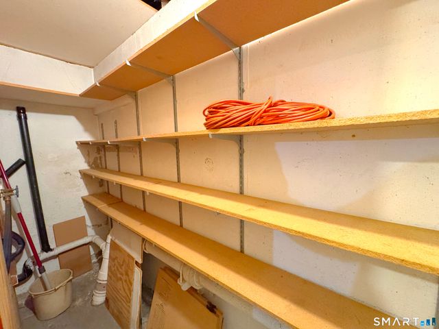 121 Richfield Road, Bridgeport, CT 06606