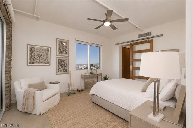 11441 Allerton Park Drive 401, Las Vegas, NV 89135
