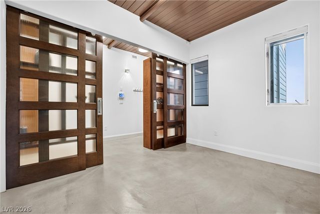 11441 Allerton Park Drive 401, Las Vegas, NV 89135