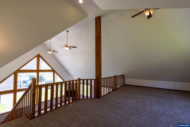 33678 Mary's River Estates Rd, Philomath, OR 97370