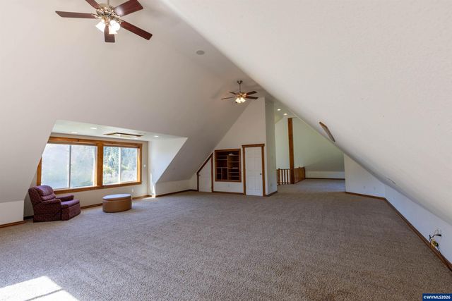 33678 Mary's River Estates Rd, Philomath, OR 97370