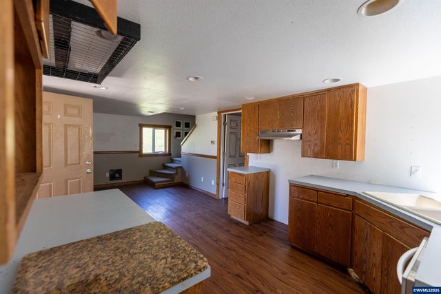 33678 Mary's River Estates Rd, Philomath, OR 97370