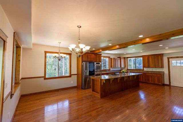 33678 Mary's River Estates Rd, Philomath, OR 97370