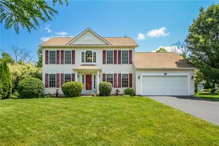68 West Garden Drive, Gates, NY 14606