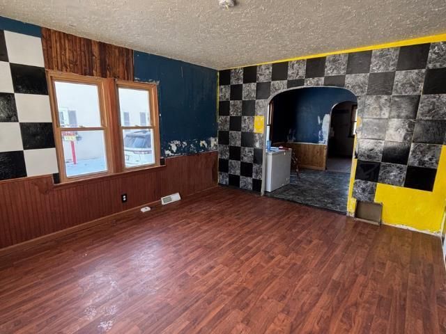 835 NEVILLE AVENUE, Green Bay, WI 54303