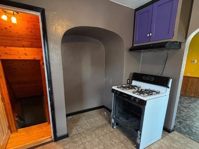 835 NEVILLE AVENUE, Green Bay, WI 54303