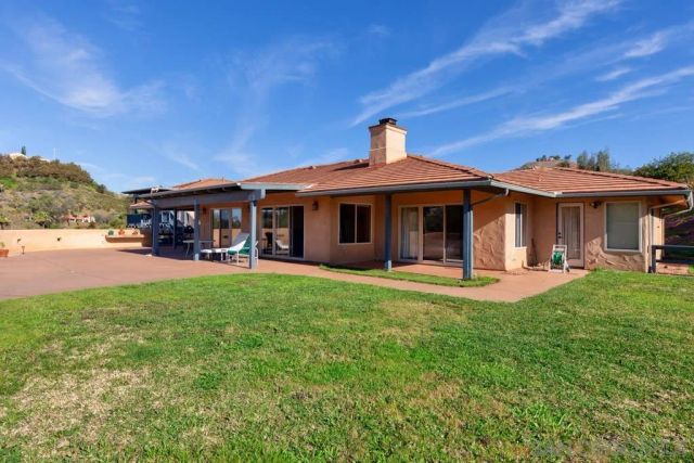 29737-39 Margale Ln, Vista, CA 92084