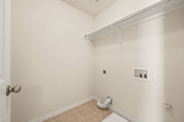 2508 Durango Ridge Drive, Bedford, TX 76021