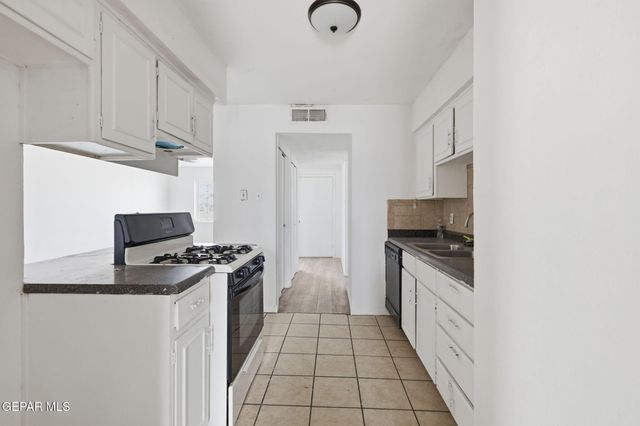 8408 REINDEER Avenue, El Paso, TX 79907