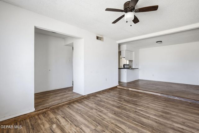 8408 REINDEER Avenue, El Paso, TX 79907